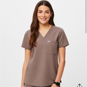 Figs Xs set Smokey taupe